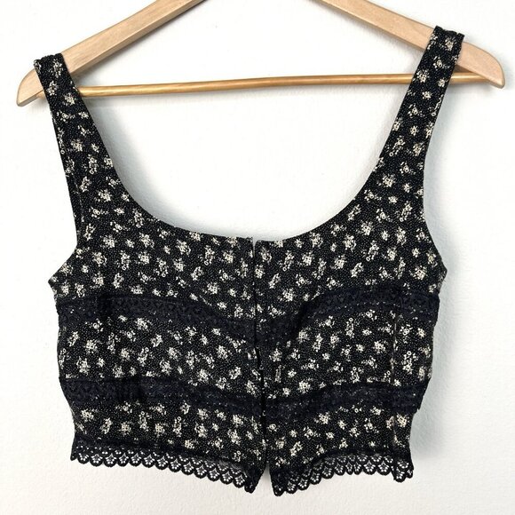 Free People Cropped Hook Front Floral Lace Top‎ Boho Festival Summer Size Large - Picture 1 of 8